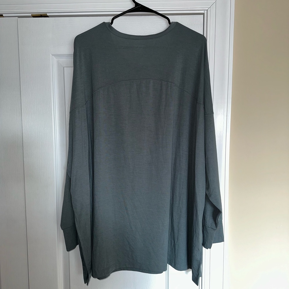 Active Tunic - Picture 2 of 4